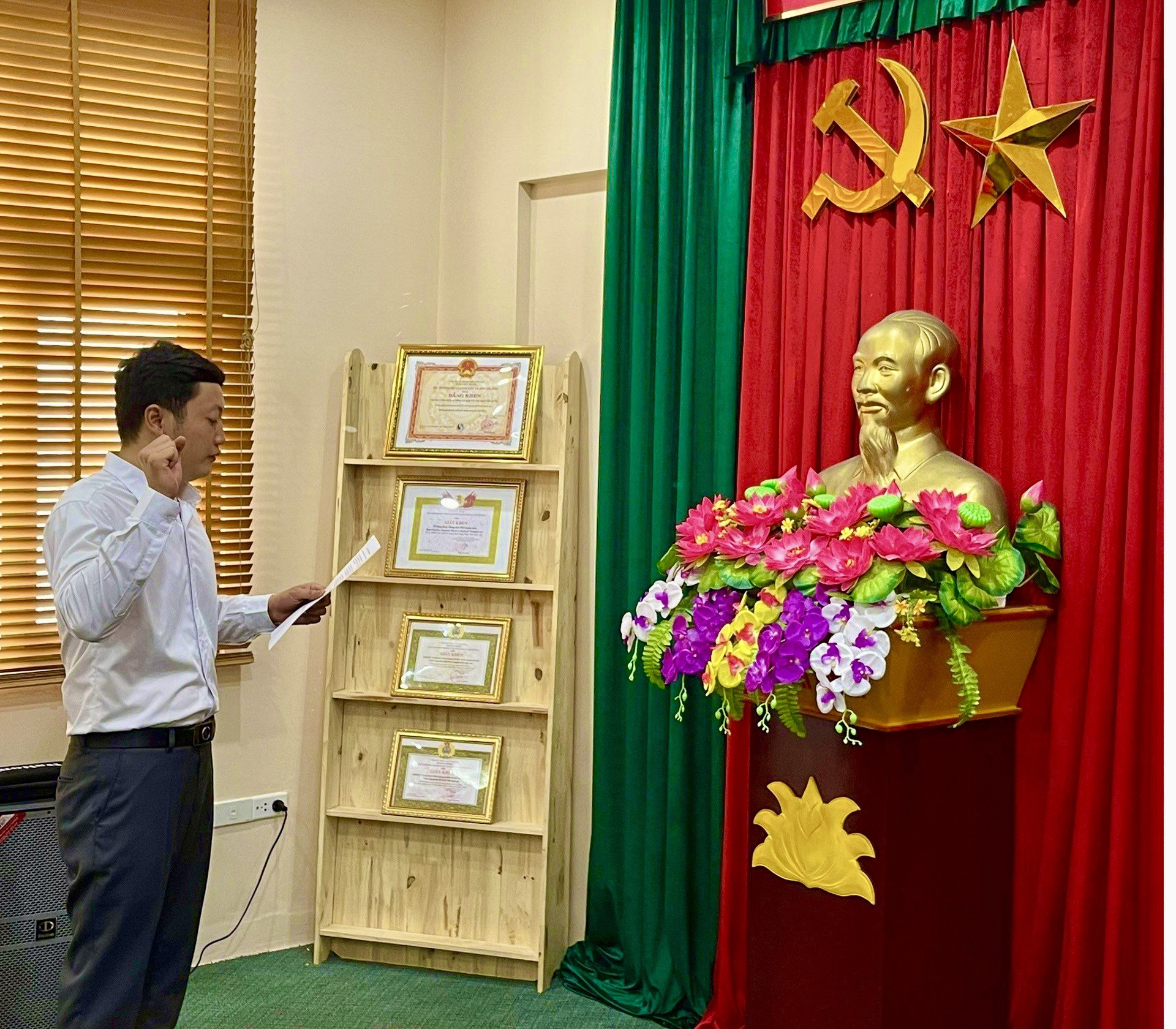 a62f97d18722547c0d33