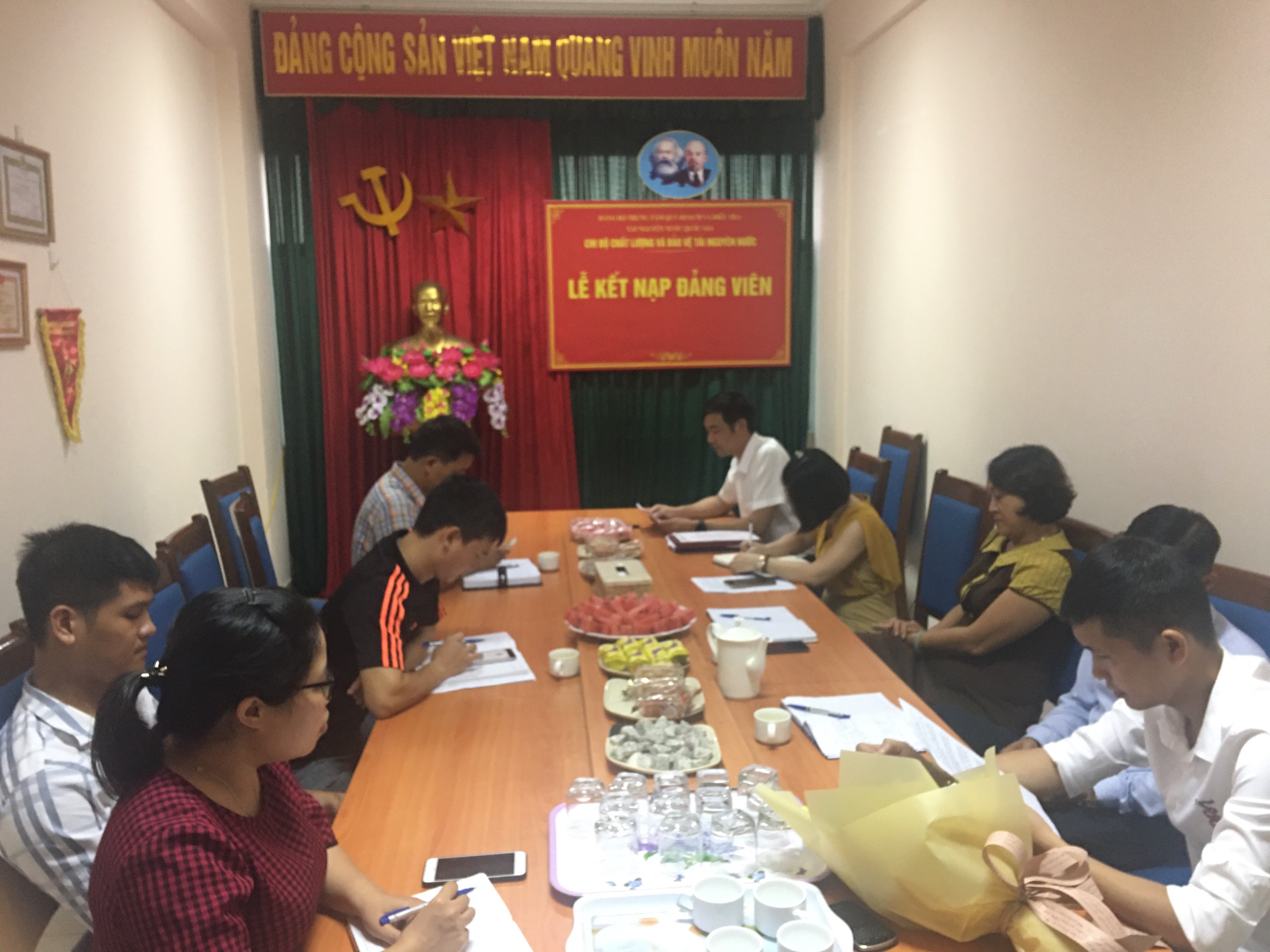 toàn cảnh